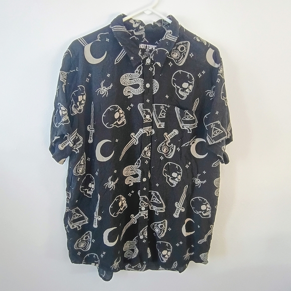 Hot Topic Occult Print Button Up Shirt Skulls Snakes Gothic Black Mens 2XL USA - Picture 1 of 4